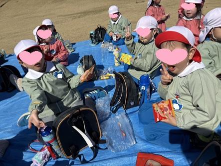 ☆遠足にいってきました～年中組～